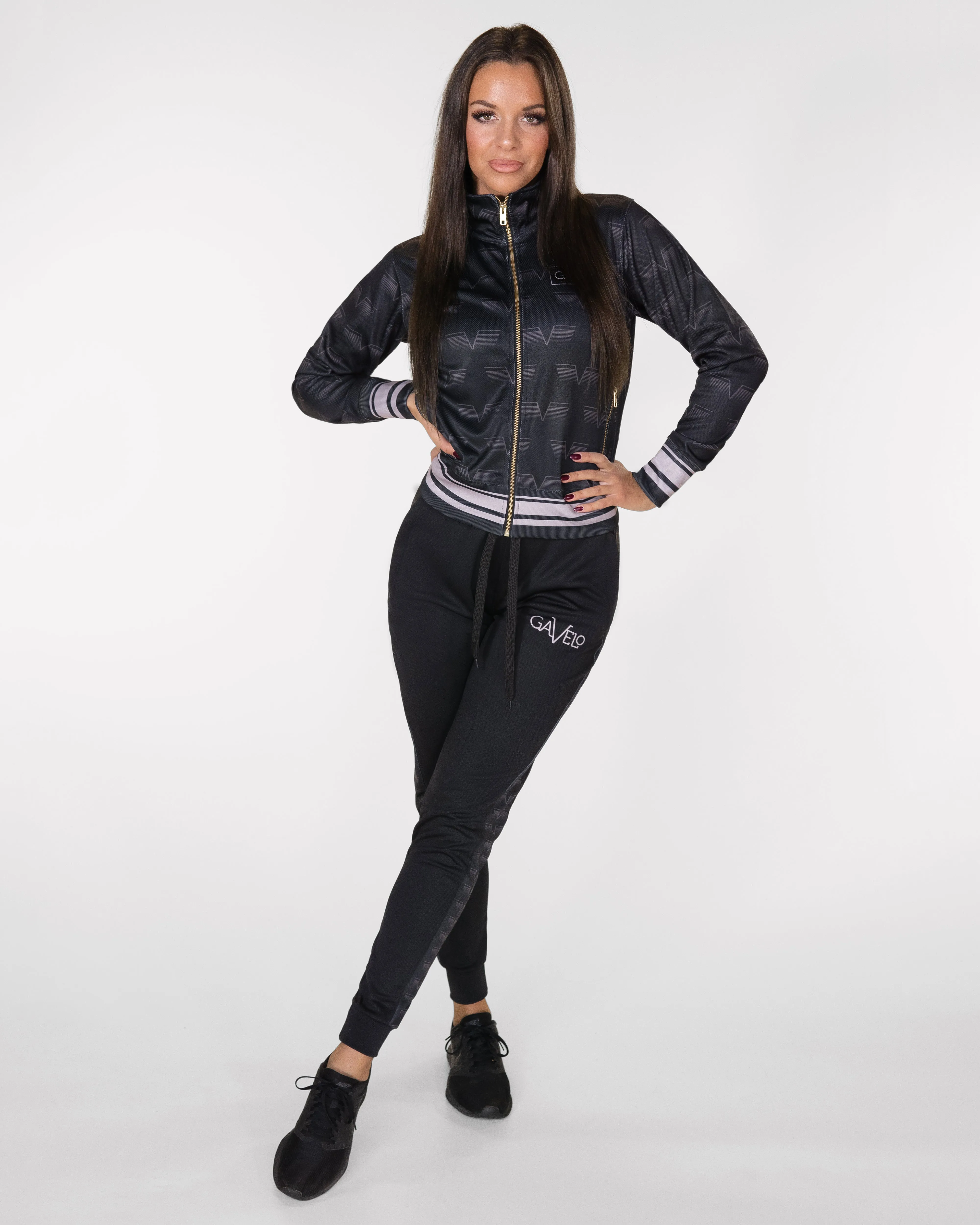 GAVELO Track Pant Classic Black