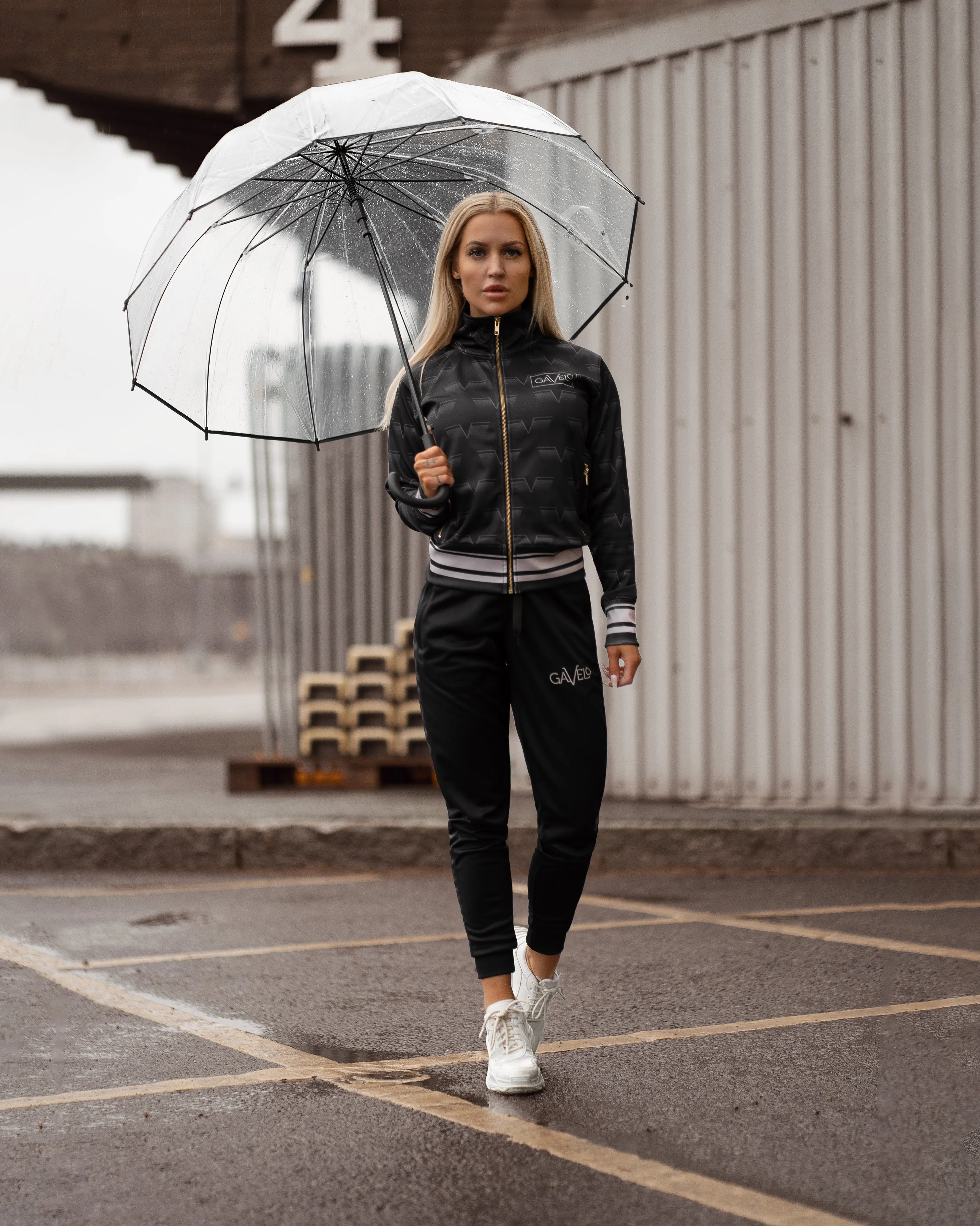 GAVELO Track Pant Classic Black