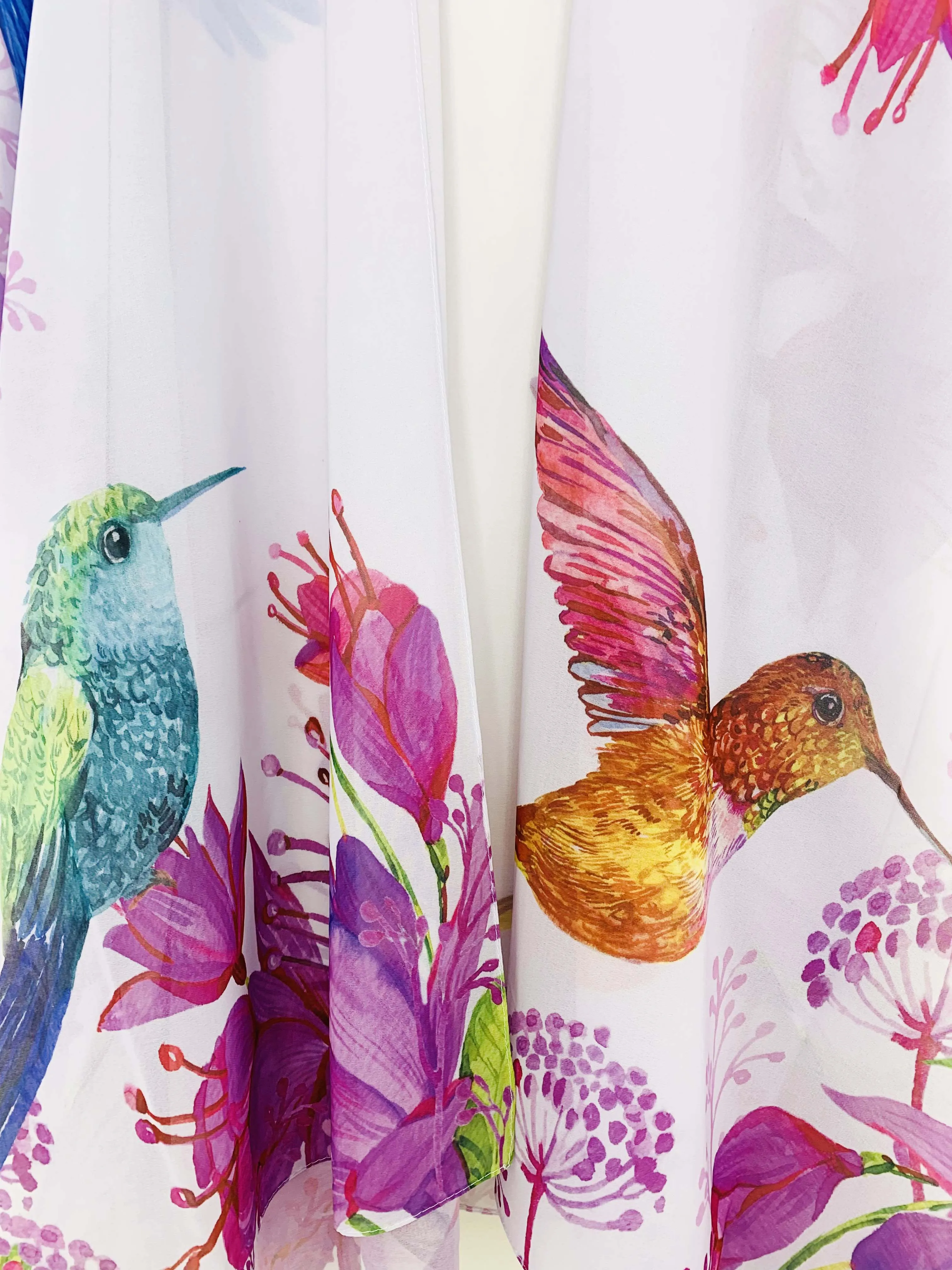 JC071058 Fuchsia-Blue Hummingbird Floral Kimono