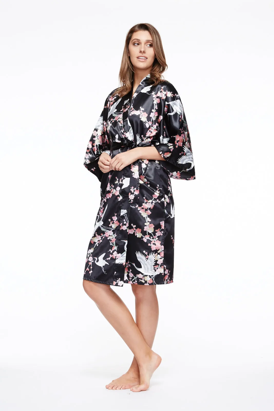 Plum & Crane Short Satin Kimono
