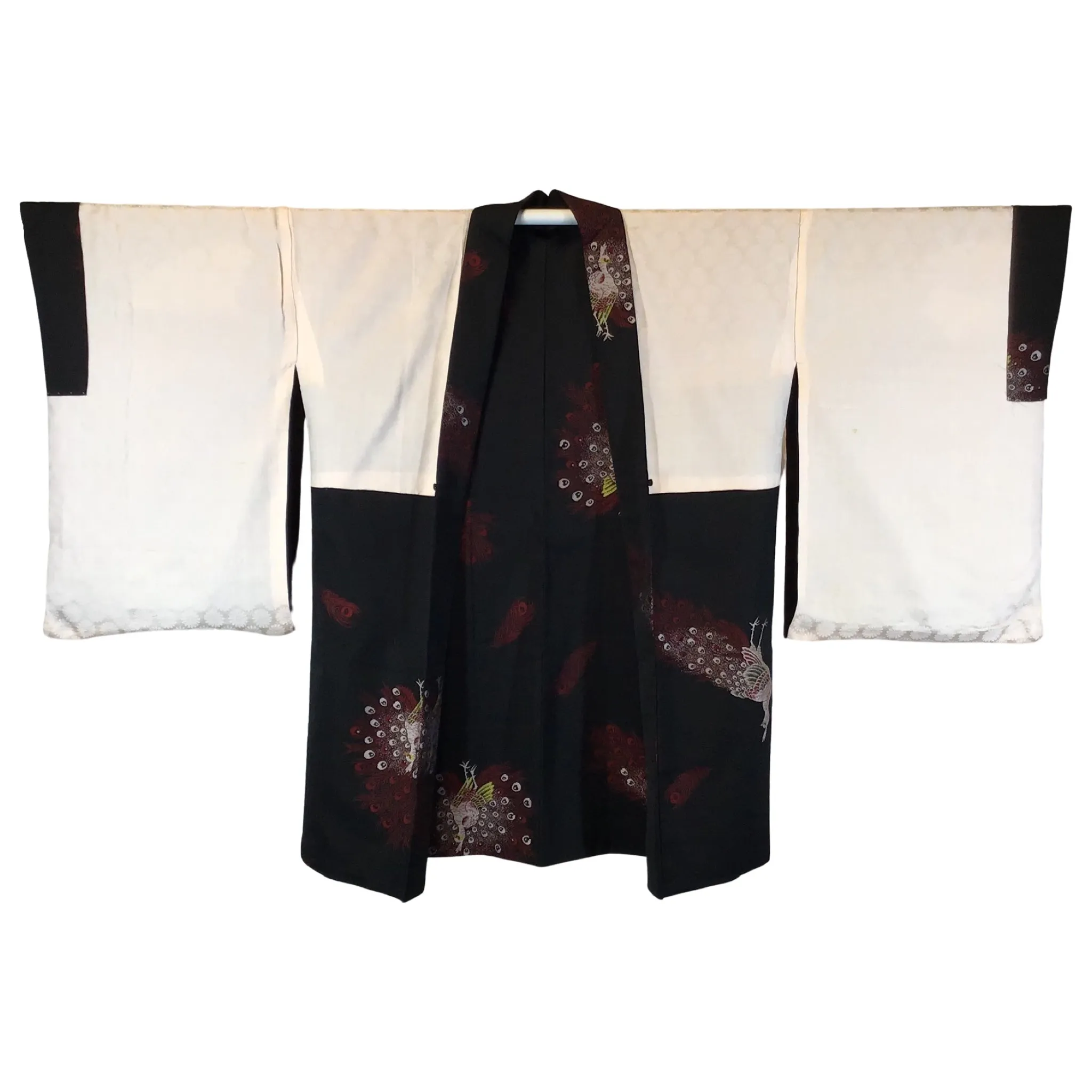 Vintage Haori ‘Black Deep Red Peacocks’